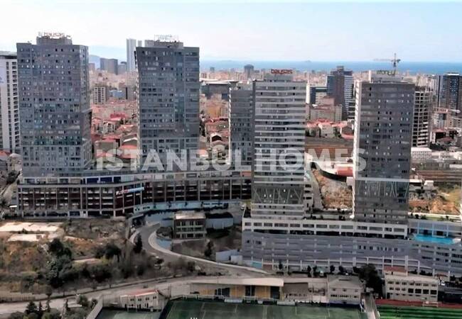 Duplex Wohnung Nahe Der Hauptstraße Und U-bahn In Kadikoy 2