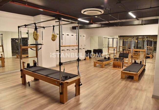 Immobilier Près De La Route Principale Et Du Métro À Kadikoy 5