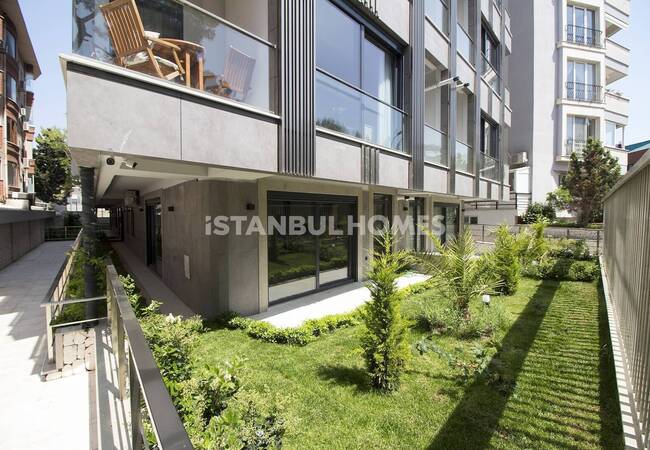 Maltepe'de Sahile Yakın Konumda Doğa Manzaralı Daireler 3