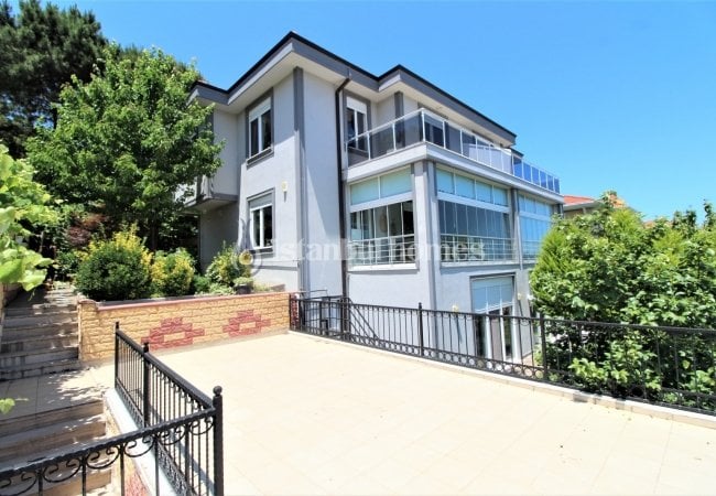 Maison Vue Sur Mer Et Jardin Spacieux À Sile Istanbul 6
