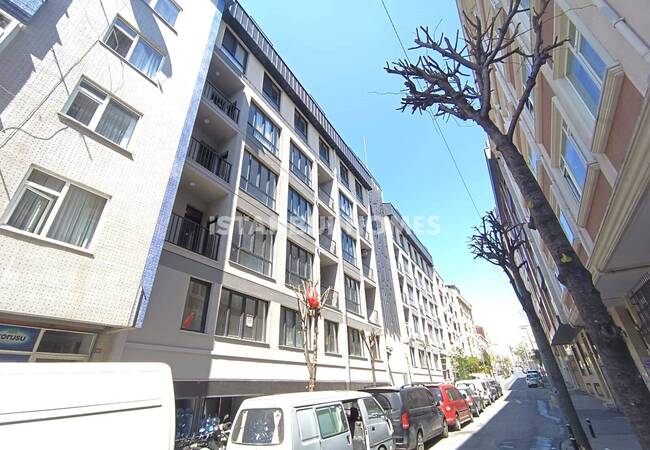 Immobilier Dans Un Résidence Sécurisée Près Du Métro À Sisli 2
