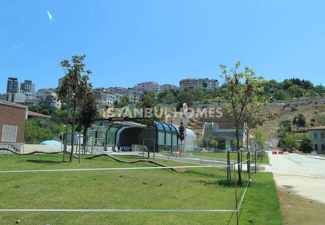Kağıthane'de Metro Durağının Önünde Satılık Lüks Daireler 2