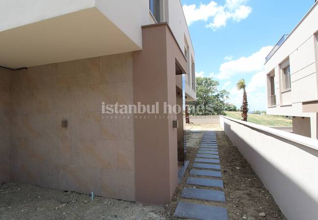 İstanbul Beylikdüzü'nde Sahile Yakın Satılık Lüks Evler 7