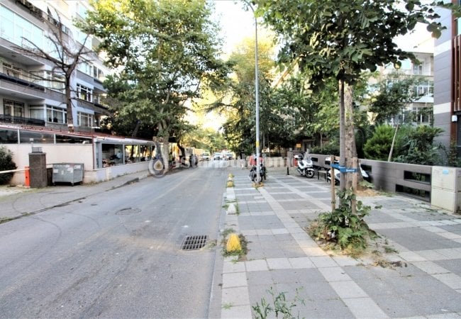 Well Kept Apartments Near Bagdat Street in Kadikoy 2