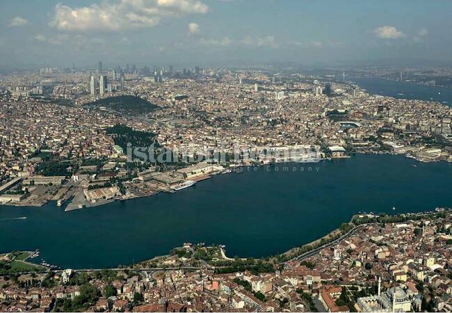 Immobilier En Bord De Mer Avec Un Design Luxueux À Beyoglu Istanbul 1