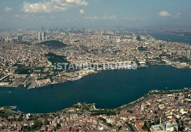 İstanbul Beyoğlu'nda Sahile Sıfır Lüks Tasarımlı Daireler 2