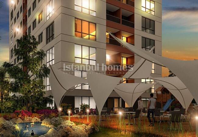Real Estate in a Complex with Rich Facilities in Kartal 5