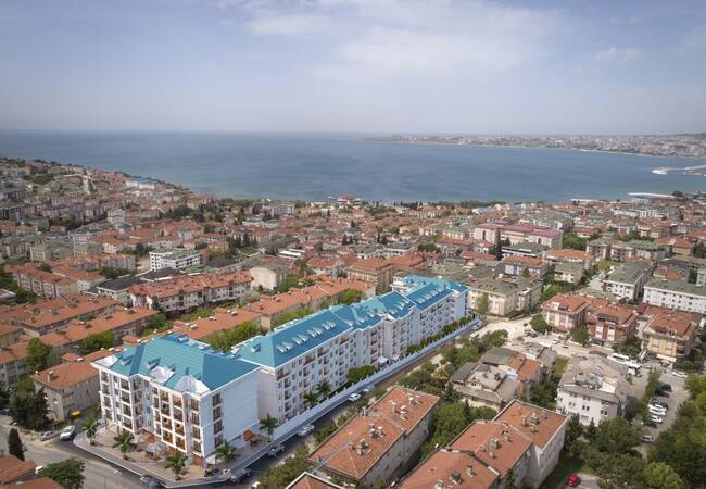Immobilier Spacieux Vue Mer Près De La Côte À Buyukcekmece Istanbul