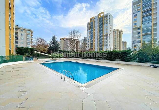 Apartment Close to Financial Center in Umraniye Istanbul 19