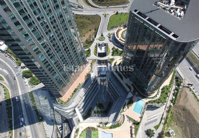 İstanbul Sarıyer'de Orman Manzaralı Açık Mutfak 2+1 Daire 2