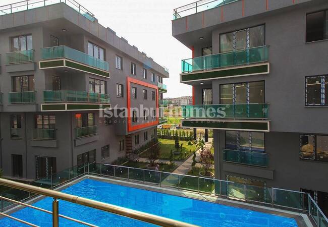 Wohnungen Mit Balkon Mit Sauna Und Pool In Beylikduzu