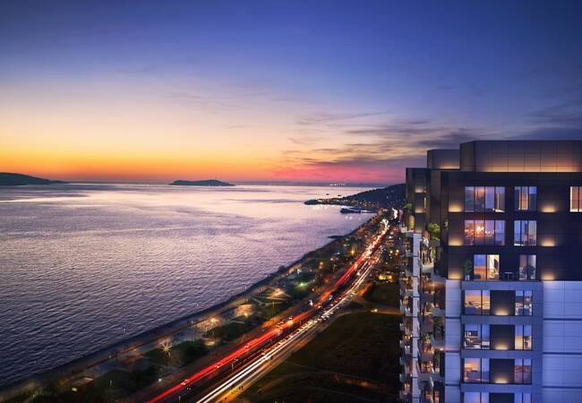 Seafront Flats with Unique Sea View in Kartal Istanbul