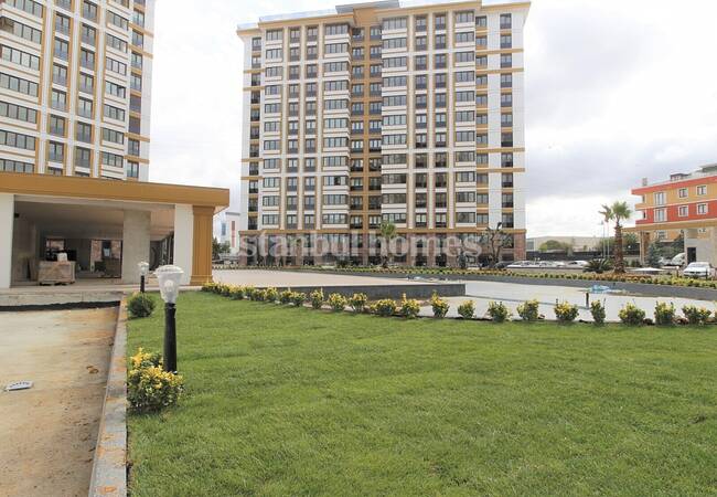 Sancaktepe'de Site İçinde Yatırımlık Satılık Daireler 13