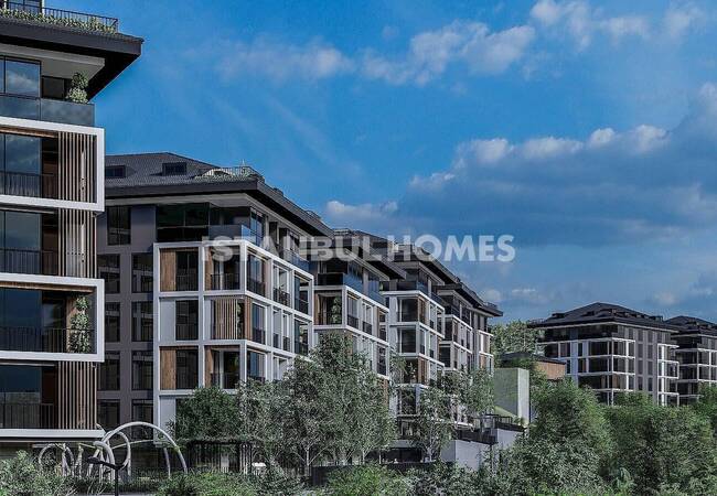 Üsküdar Çengelköy'de Güvenlikli Site İçerisinde Daireler 2