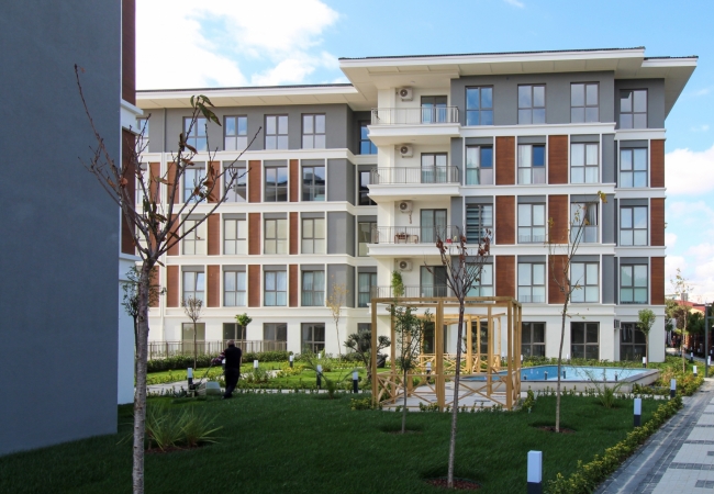 Garden Floor Properties 650 M From Tram in Zeytinburnu Istanbul 1