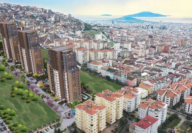 Chic Real Estate with Sea and Island Views in Maltepe