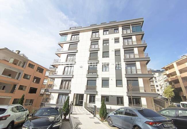 آپارتمان دوبلکس با فضای داخلی جادار در بشیکتاش 1