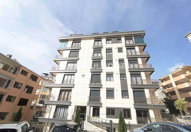 آپارتمان دوبلکس با فضای داخلی جادار در بشیکتاش 2