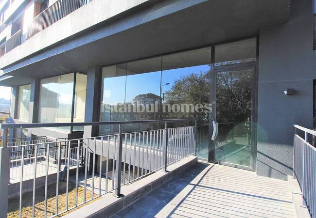 Commercial Properties on the Main Street in Istanbul Eyup 3