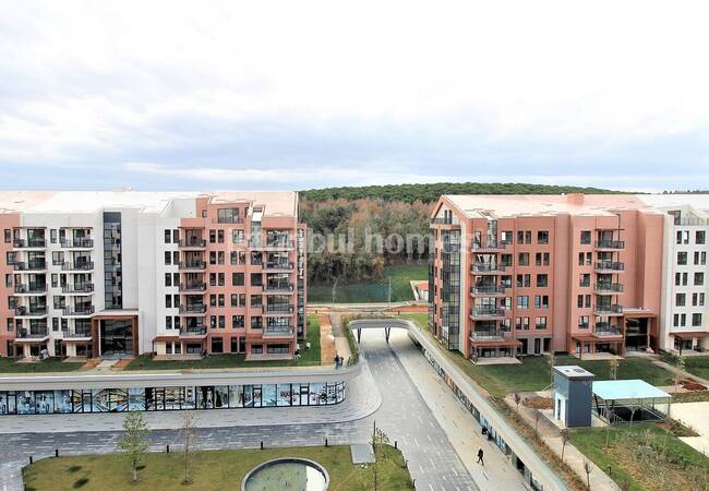 شقق مطلة على الطبيعة والغابات مع مجمع سكني في اسطنبول 2