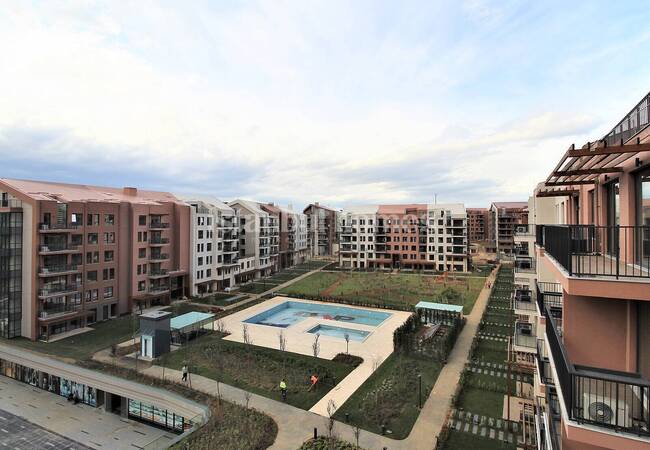 شقق مطلة على الطبيعة والغابات مع مجمع سكني في اسطنبول 3