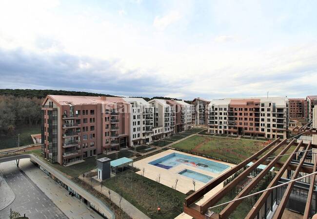 شقق مطلة على الطبيعة والغابات مع مجمع سكني في اسطنبول 5