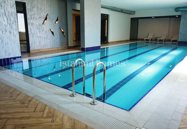 Modern Real Estate with City View in Istanbul Kucukcekmece 12