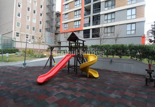 Modern Real Estate with City View in Istanbul Kucukcekmece 6