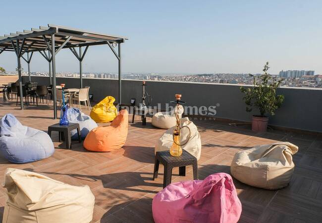 Modern Real Estate with City View in Istanbul Kucukcekmece 10