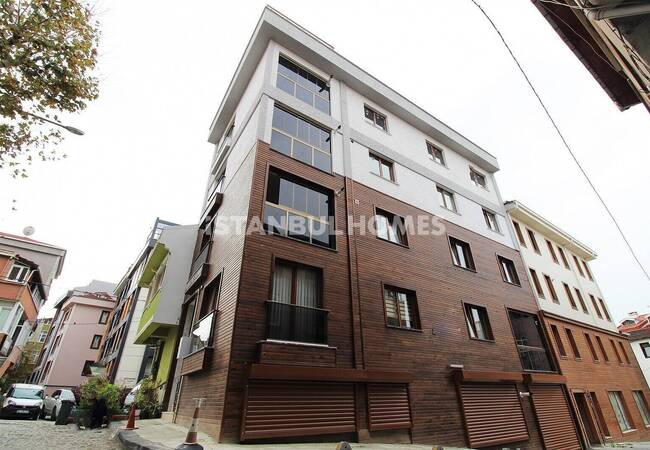 伊斯坦布尔 埃郁普苏丹（ Eyupsultan ）中心的宽敞复式公寓