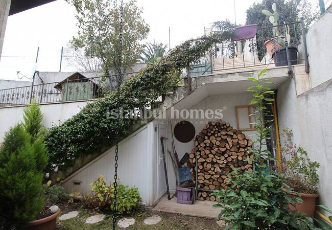 Haus Mit Garten Im Zentrum Von Zekeriyakoy Sariyer 8
