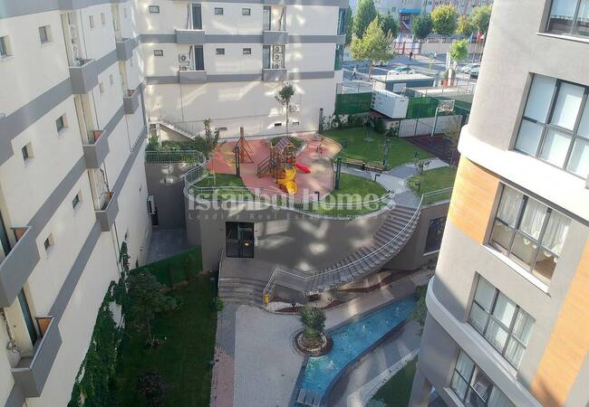 Key Ready Flats with City View in Kucukcekmece Istanbul 4
