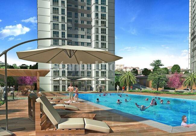 Apartments in a Complex with a Pool and Security in Esenyurt 1