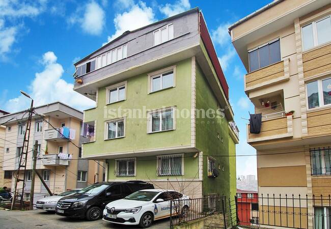 2-bedroom Real Estate Close to the Metro and Tema Park