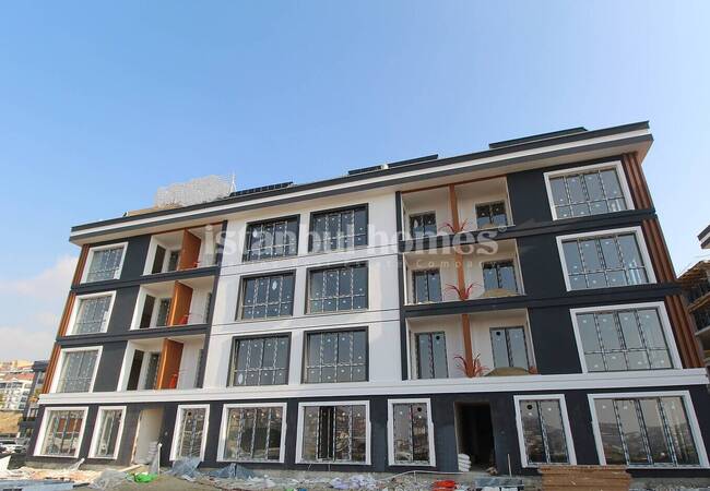Ready-to-move Apartments Close to Marina in Beylikduzu Istanbul 1