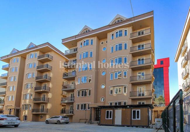 Neue Investment-wohnungen In Einem Komplex In Arnavutköy