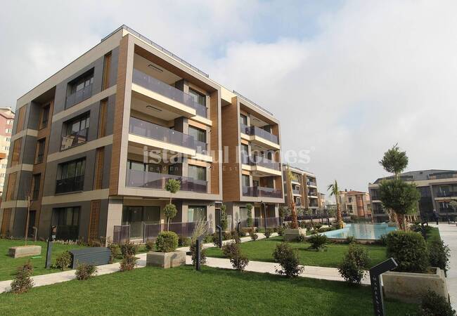 Appartements Résidentiels Avec Terrasse Et Jardin À Beylikduzu 8
