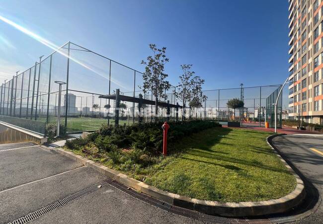 آپارتمان نزدیک به جاده اصلی و ایستگاه مترو در چکمکوی، استانبول 7