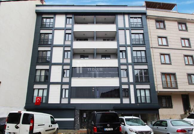Appartements Dans Une Nouveau Bâtiment À Istanbul Eyupsultan