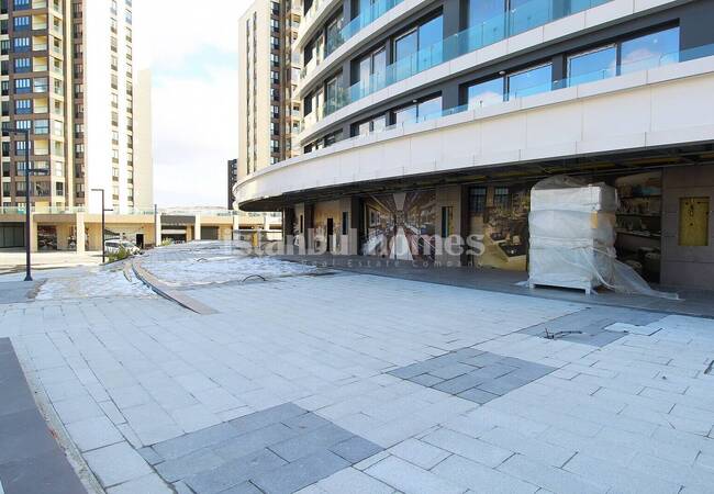 Brandneue Invetment Geschäfte In Basaksehir Istanbul 2