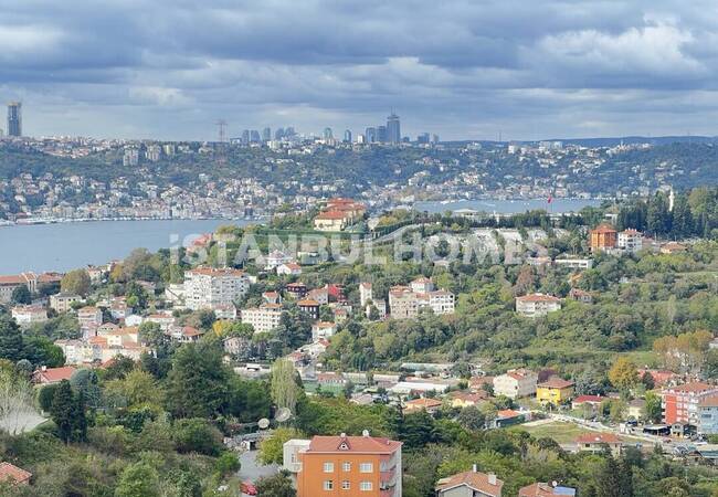 Modern Flats at Central Location in Istanbul Uskudar