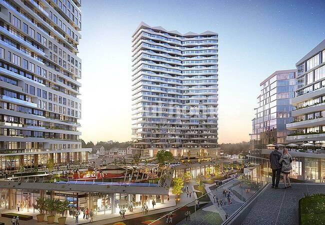 Flat with Balcony in a Secure Complex in Istanbul Kucukcekmece 3