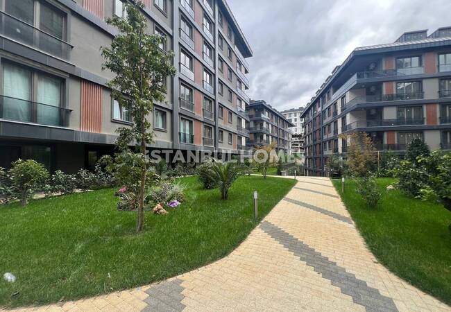 شقق حديثة في مجمع معماري رائع في أوسكودار تشنغلكوي 3