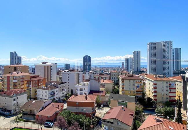 Appartement Prêt À Emménager Avec Vue Mer Et Îles À Istanbul