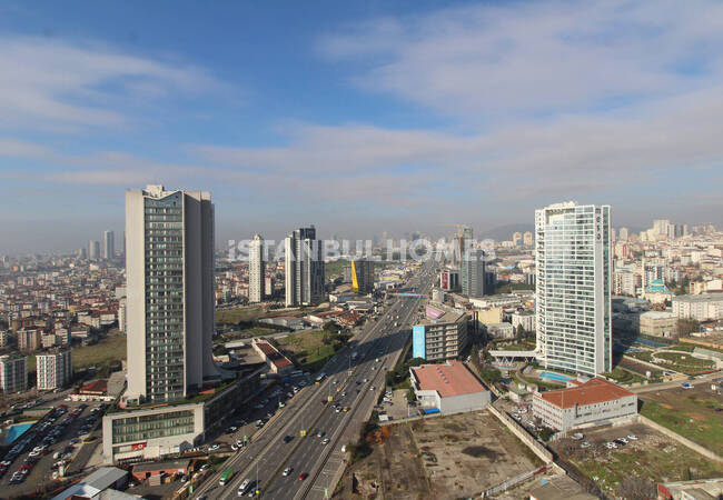 Sea-view Real Estate Close to the Metro in Kartal Istanbul 4