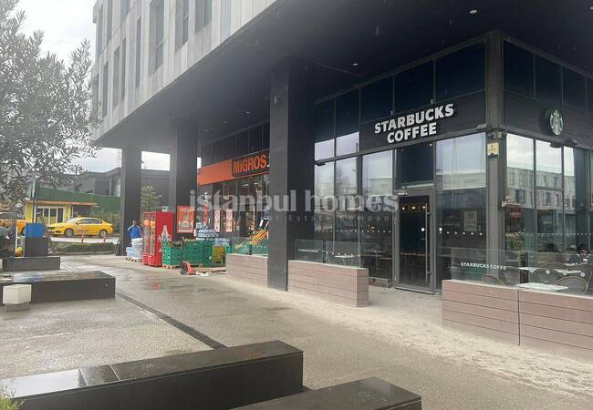 Investment Commercial Property in Luxe Complex in Istanbul, Bagcilar 1
