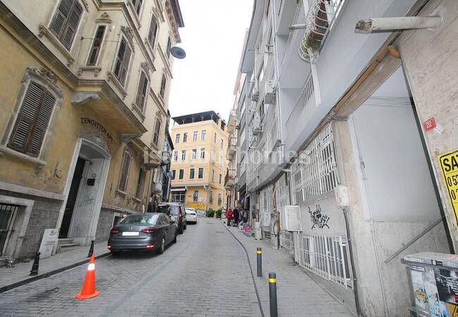 Chic Property with Galata Tower View in Beyoglu Istanbul 3