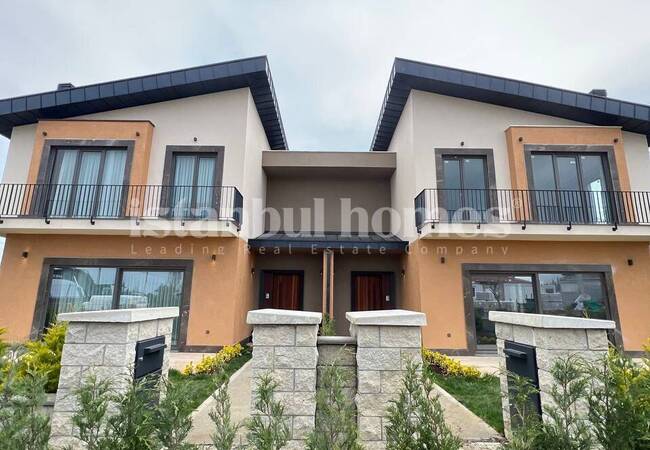 Silivri’de Denize 4 Km Mesafede Yerden Isıtmalı Villalar 2