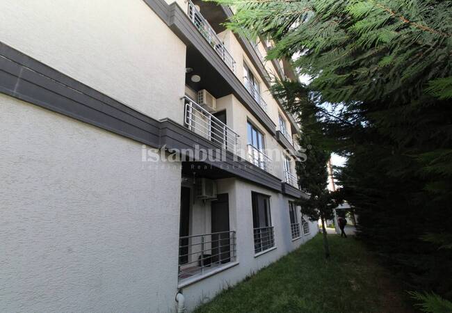 1-bedroom Furnished Flat 1.7 Km to Marina Istanbul Beylikduzu 3