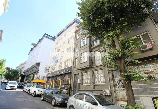 Immeuble De 5 Étages Rénové Et Meublé À Istanbul Fatih 3